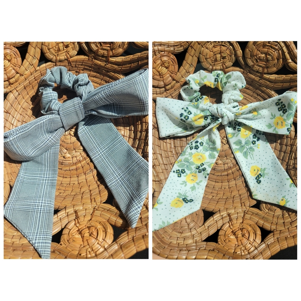 Urban Outfitters Bow Scrunchie Bundle